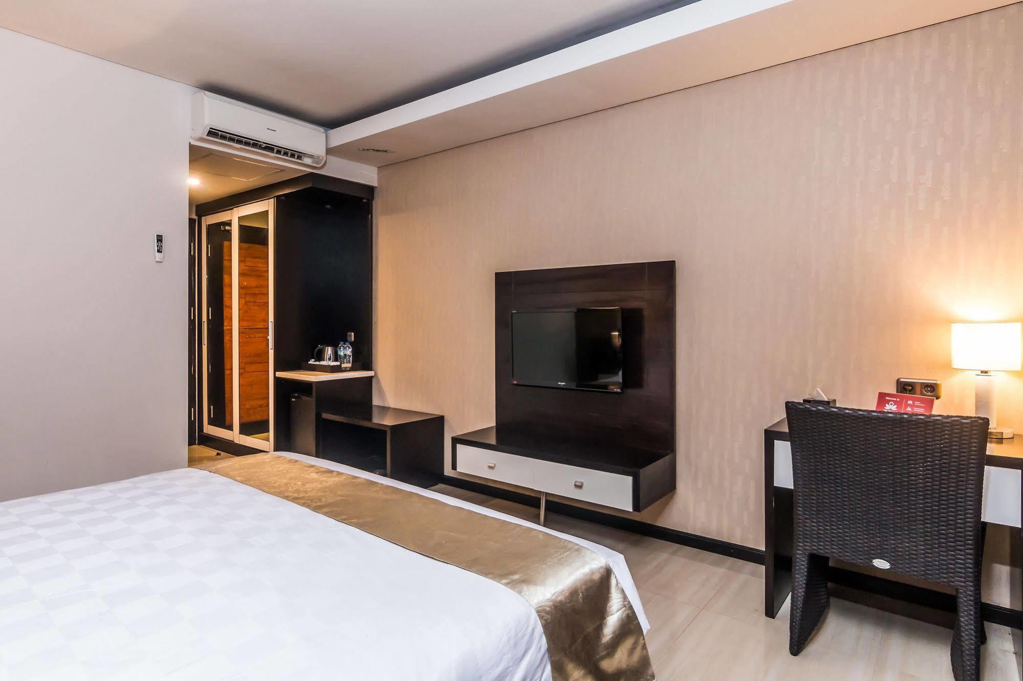 Zen Rooms Denpasar Marlboro المظهر الخارجي الصورة