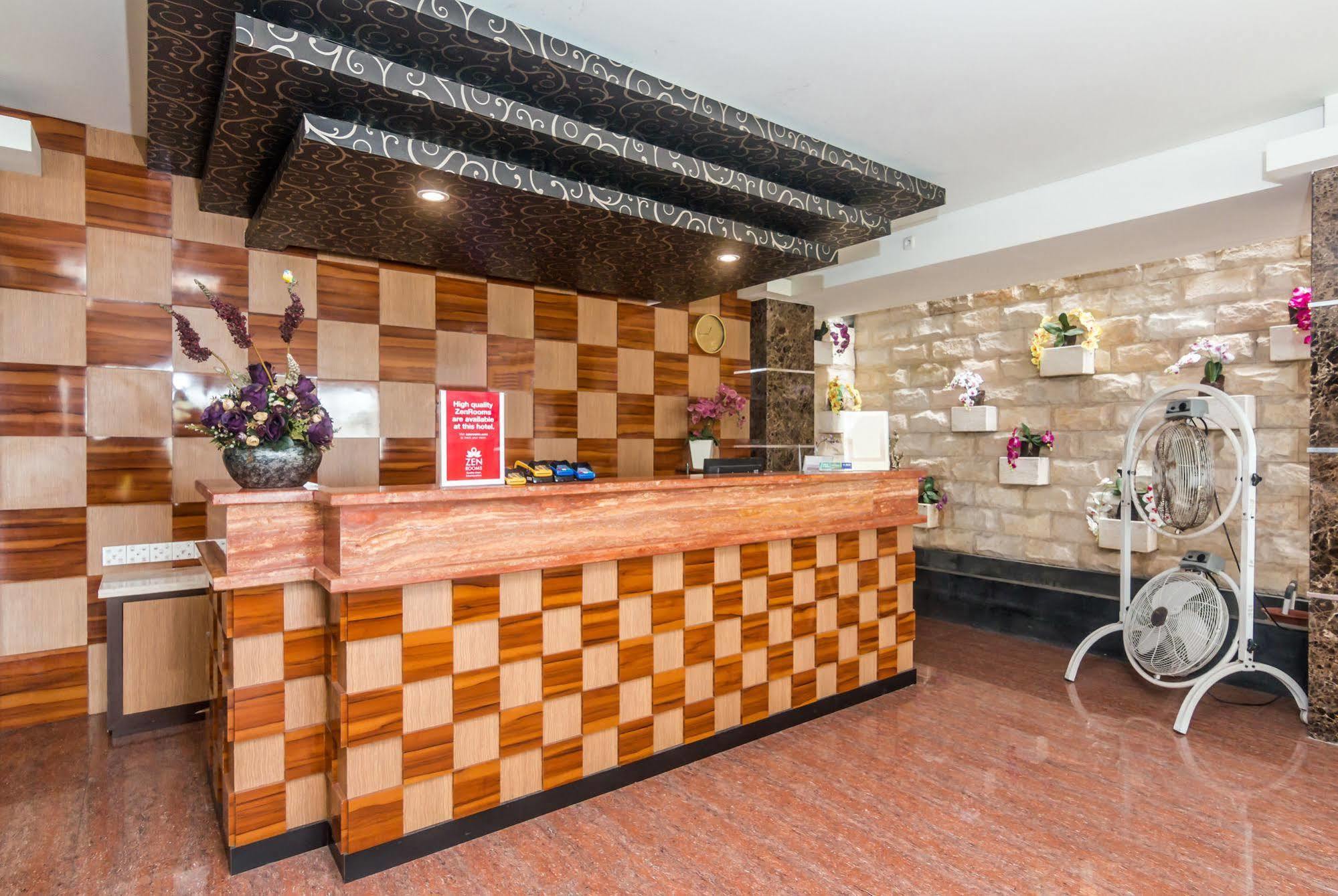 Zen Rooms Denpasar Marlboro المظهر الخارجي الصورة